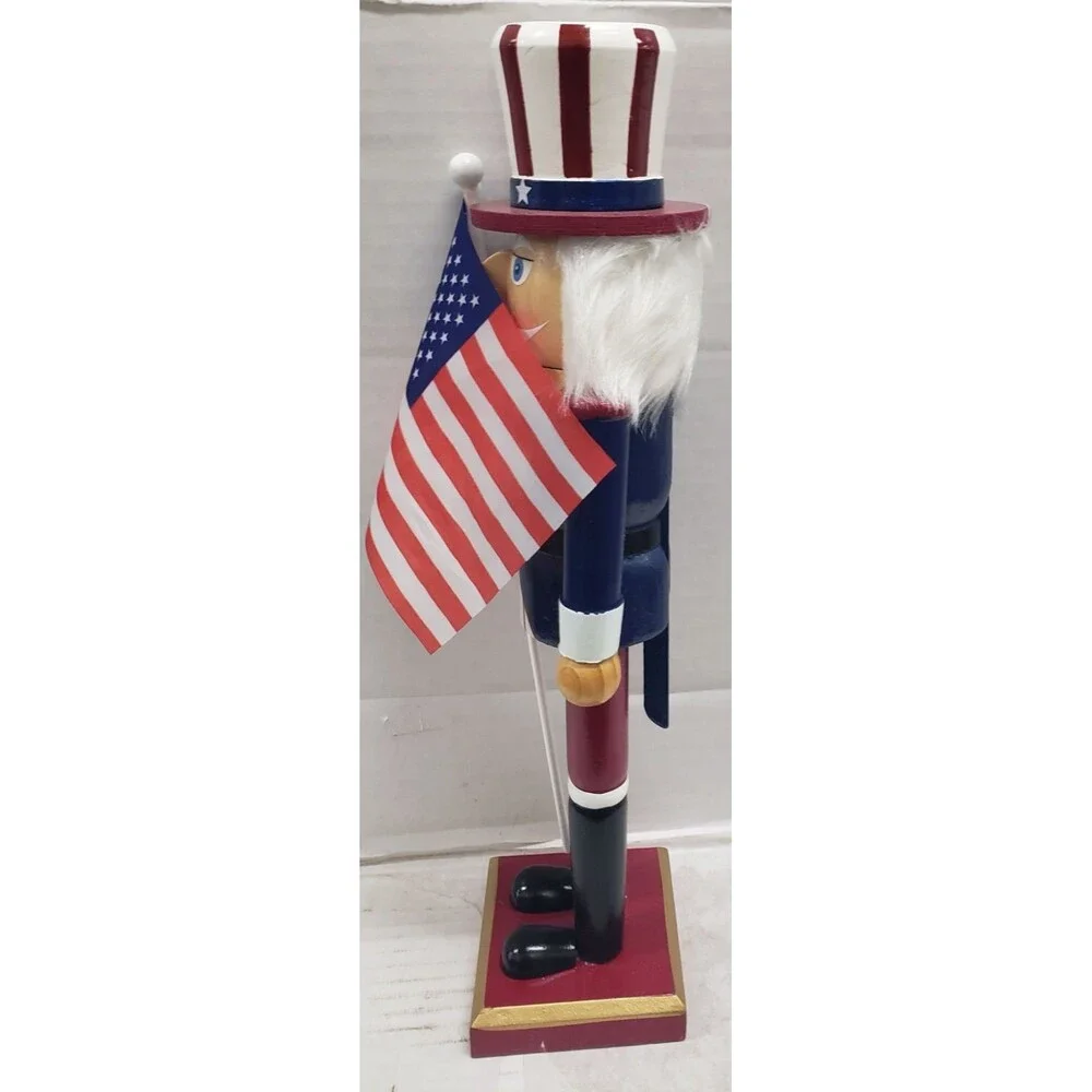 Wooden Nutcracker, 14